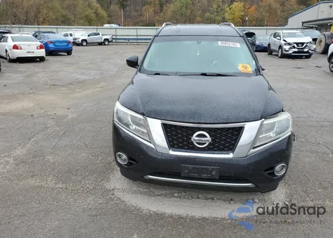2015 Nissan Pathfinder S z USA, uszkodzony, nr VIN 5N1AR2MM2FC721569